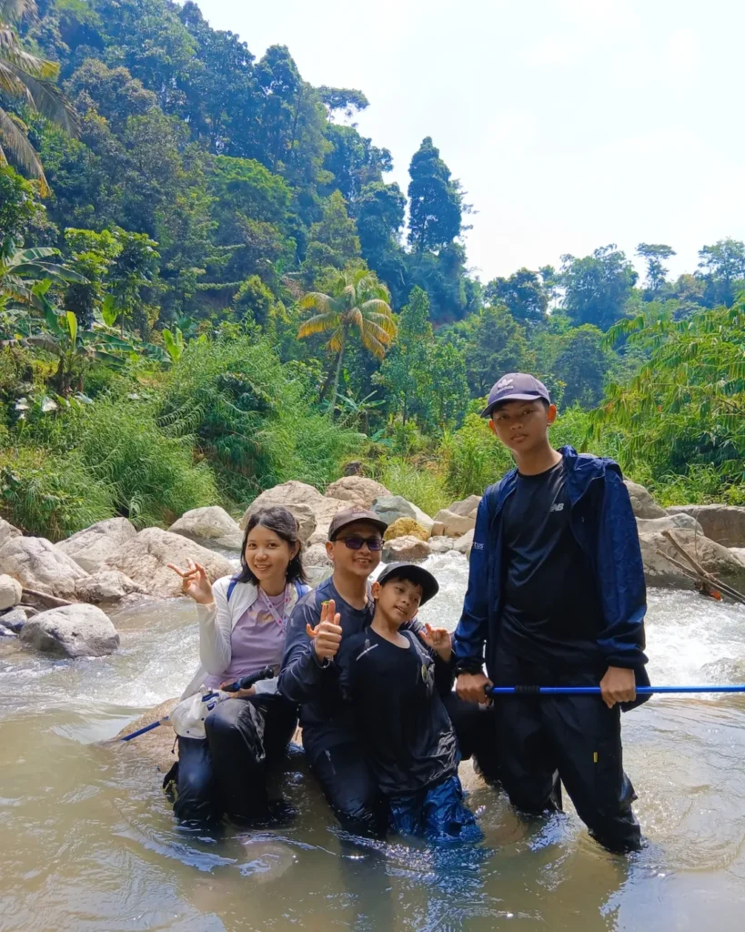 Trekking Sentul Ke Leuwi Lieuk bersama Lintas Alam Sentul dan Wasilah Trekking Sentul